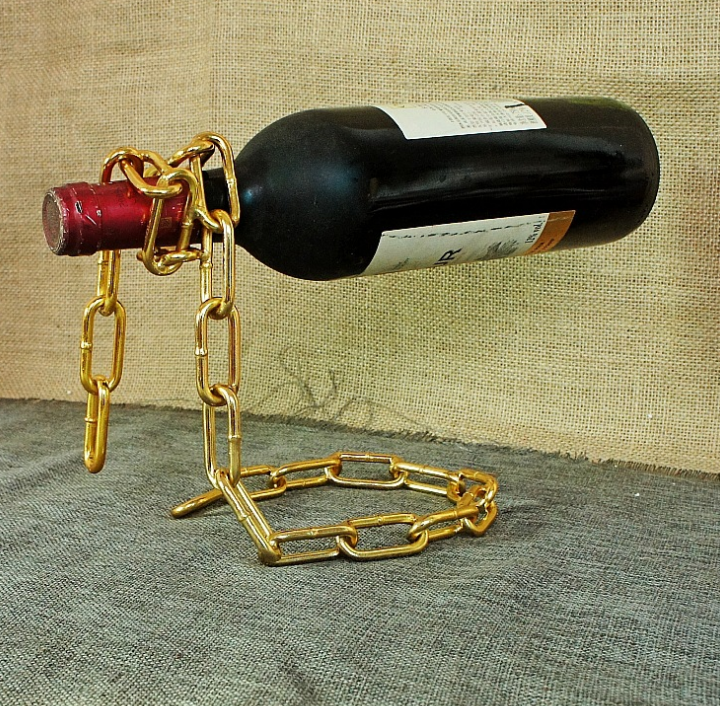 Creative Novelty Magic Illusion Floating Wine Bottle Holder''